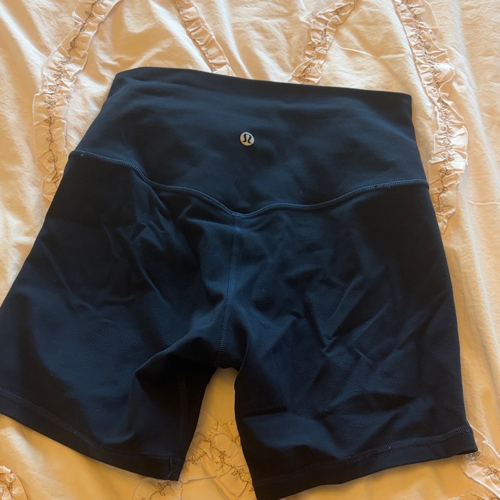 lululemon athletica navy high-Rise Athletic Shorts